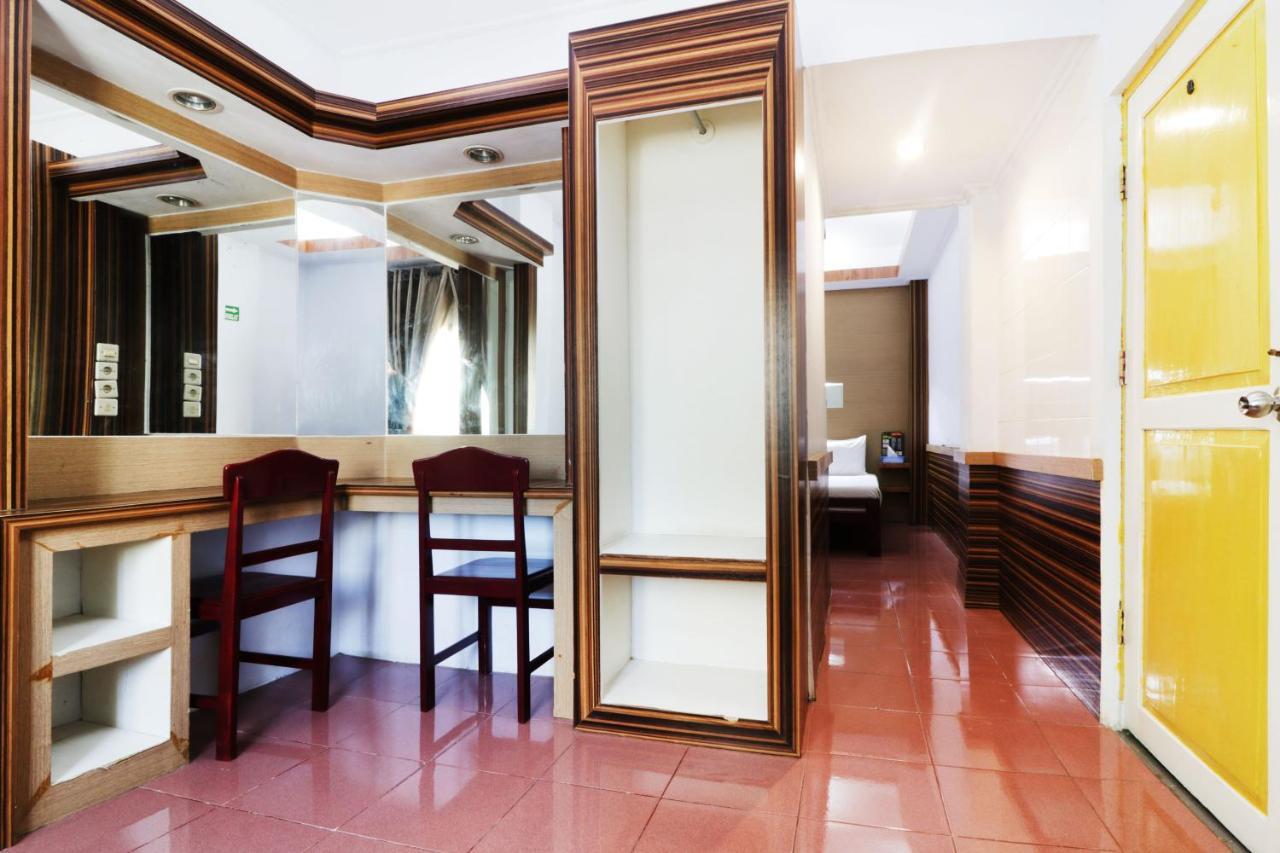 Mutiara Sari Hotel Makassar Eksteriør bilde